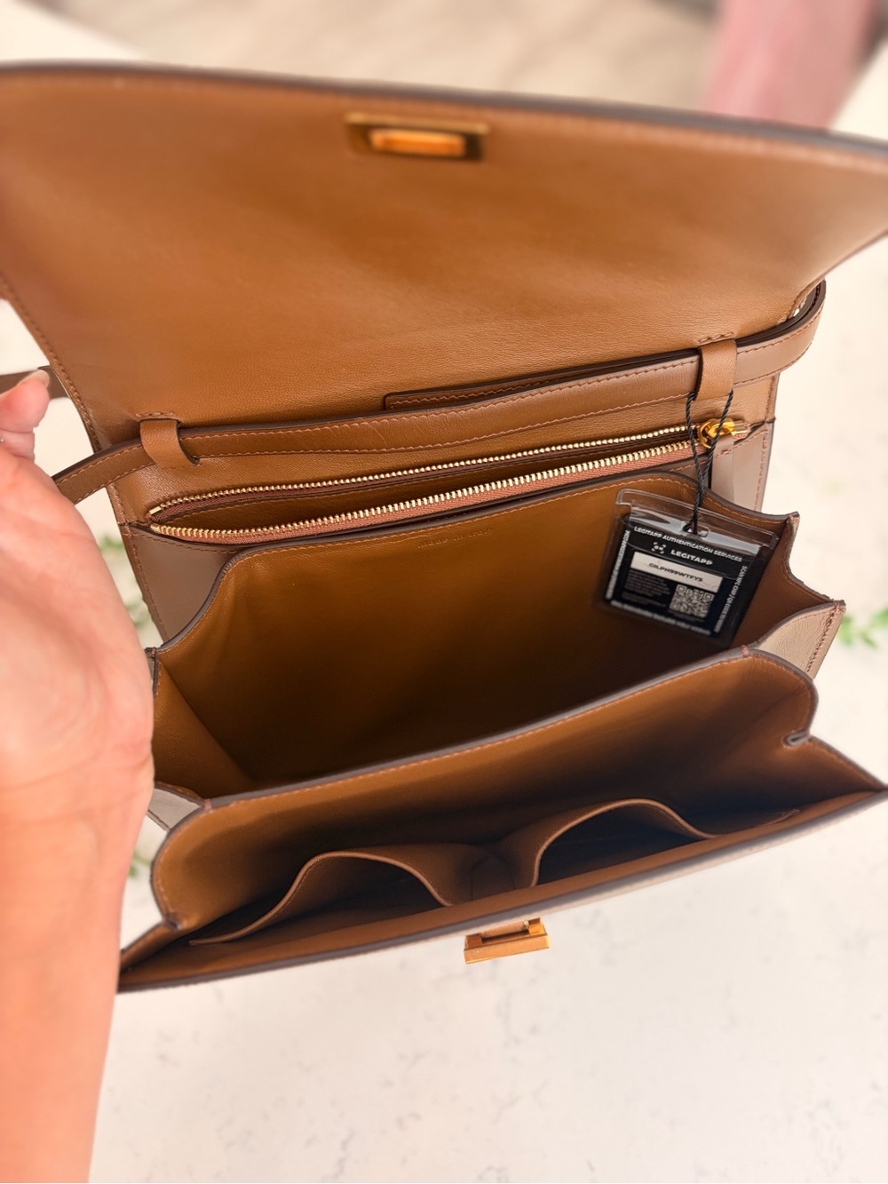 Celine Brown Leather Box Shoulder Bag with Gold Lock - Picture 5 of 7